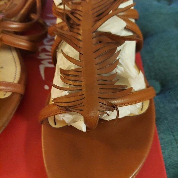Jerome C. Rousseau Tan Leather Cult Feather Sandal - Picture 5 of 6